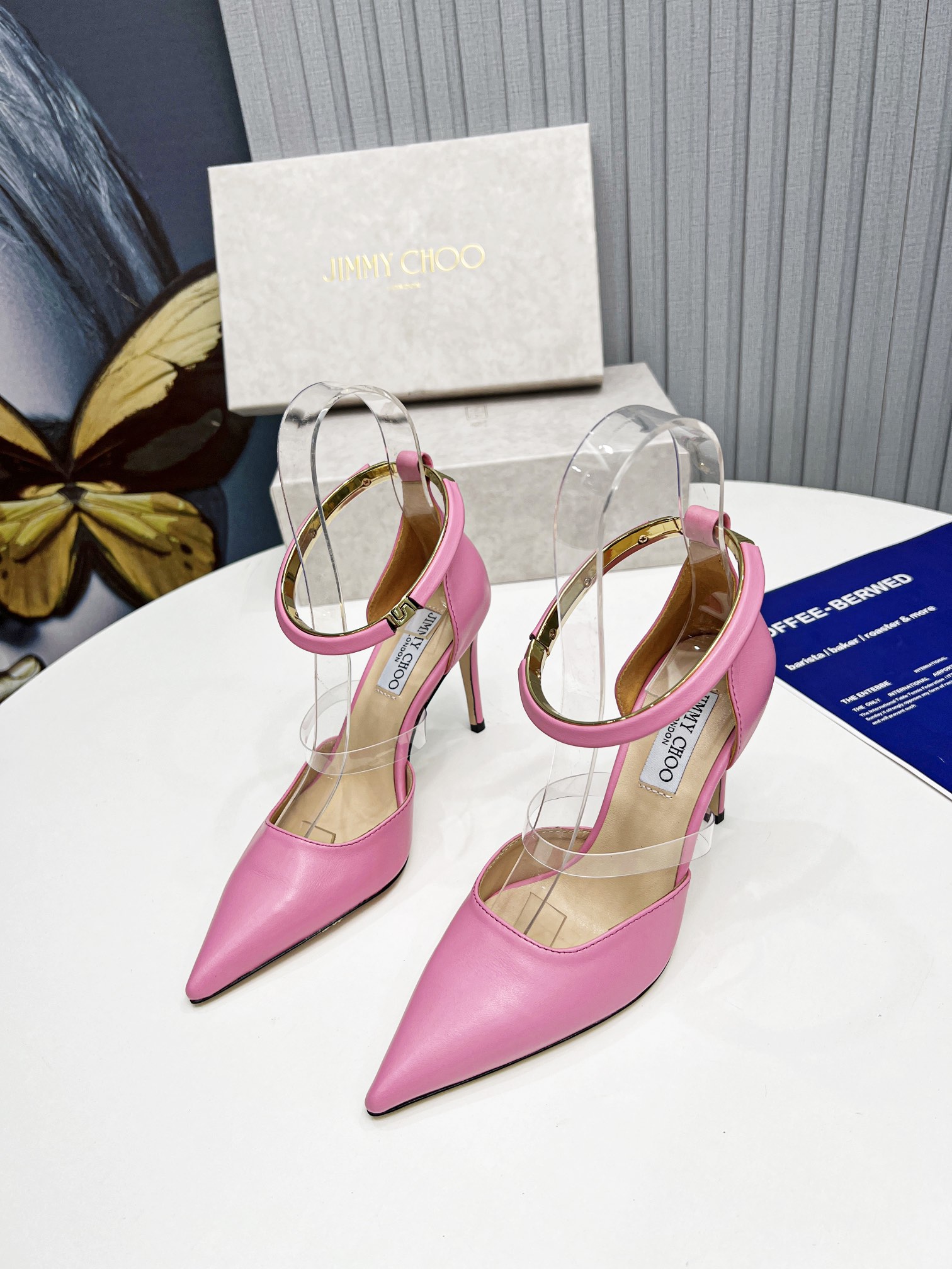 Spot between 11 c - 3 y