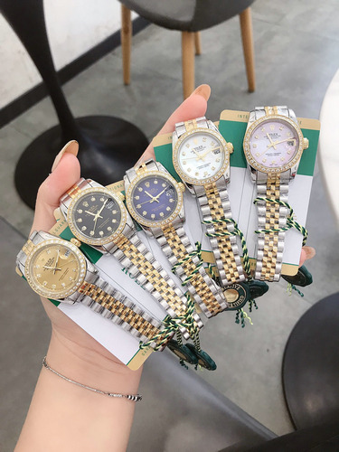 Spot between 11 c - 3 y