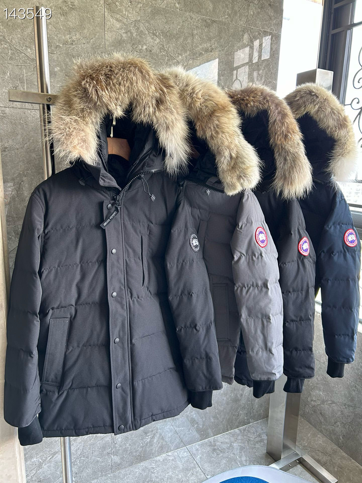 Spot between 11 c - 3 y